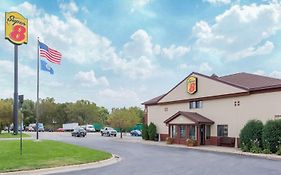 Super 8 Fairmont Minnesota